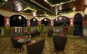 Palm Springs Beach Resort - Gorai